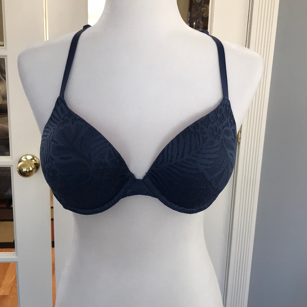 PINK Victoria Secret bra